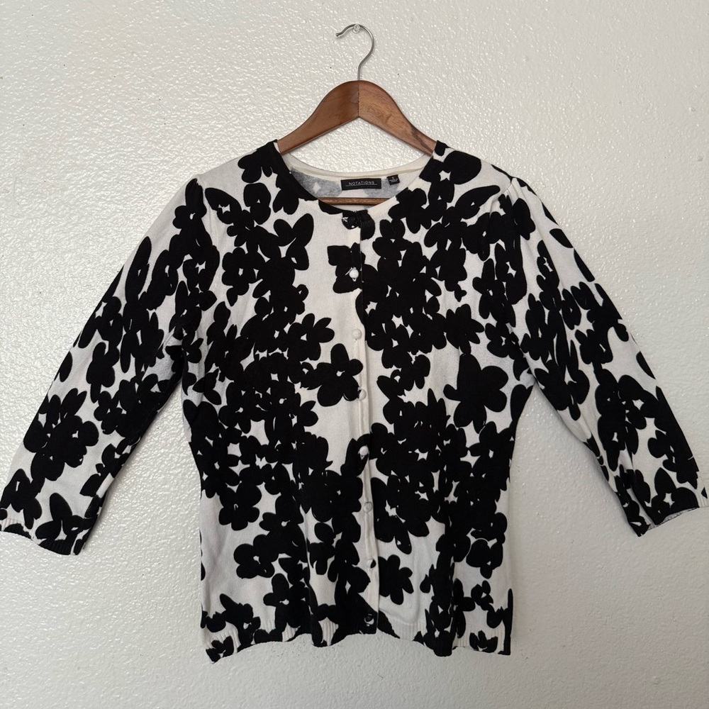 Notations Monochrome Patterned Sweater Women’s Size S floral
